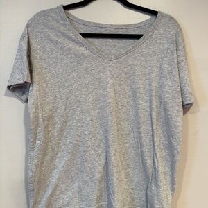 Aerie Real Soft Women’s V-Neck Gray T-Shirt Size XS